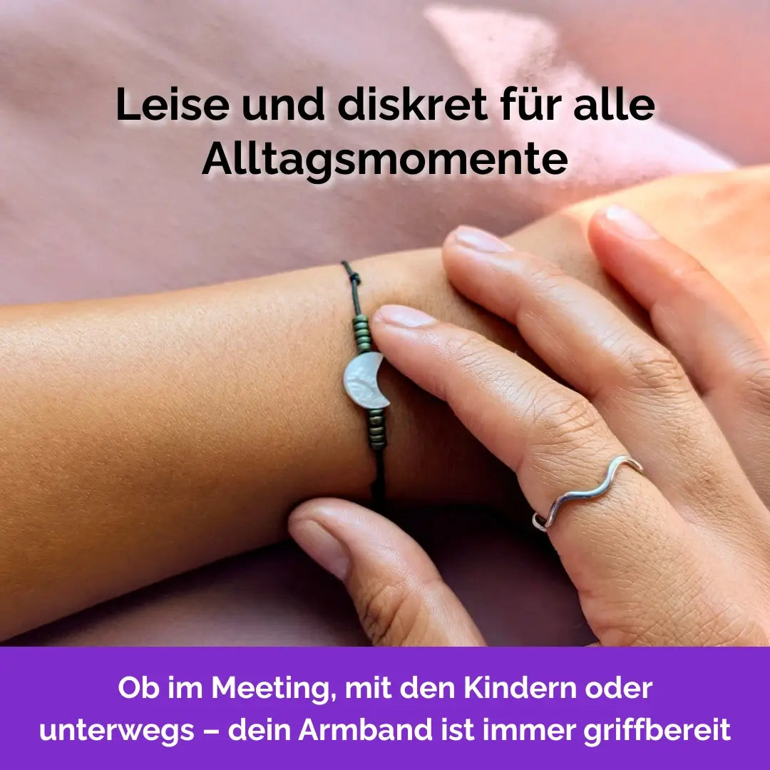 Fidget-Armband in Grün mit beweglichen Perlen für Erwachsene, ideal als Skill bei innerer Unruhe zur sanften Stressbewältigung und Emotionsregulierung.