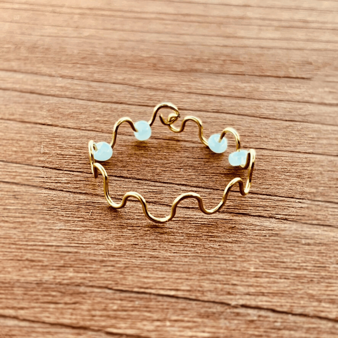 Pura Vida Anxiety Ring Gold: Handgefertigt in Deutschland. Minimal, hochwertig, unauffällig, alle Größen. Kann gegen Stress & Anspannung helfen