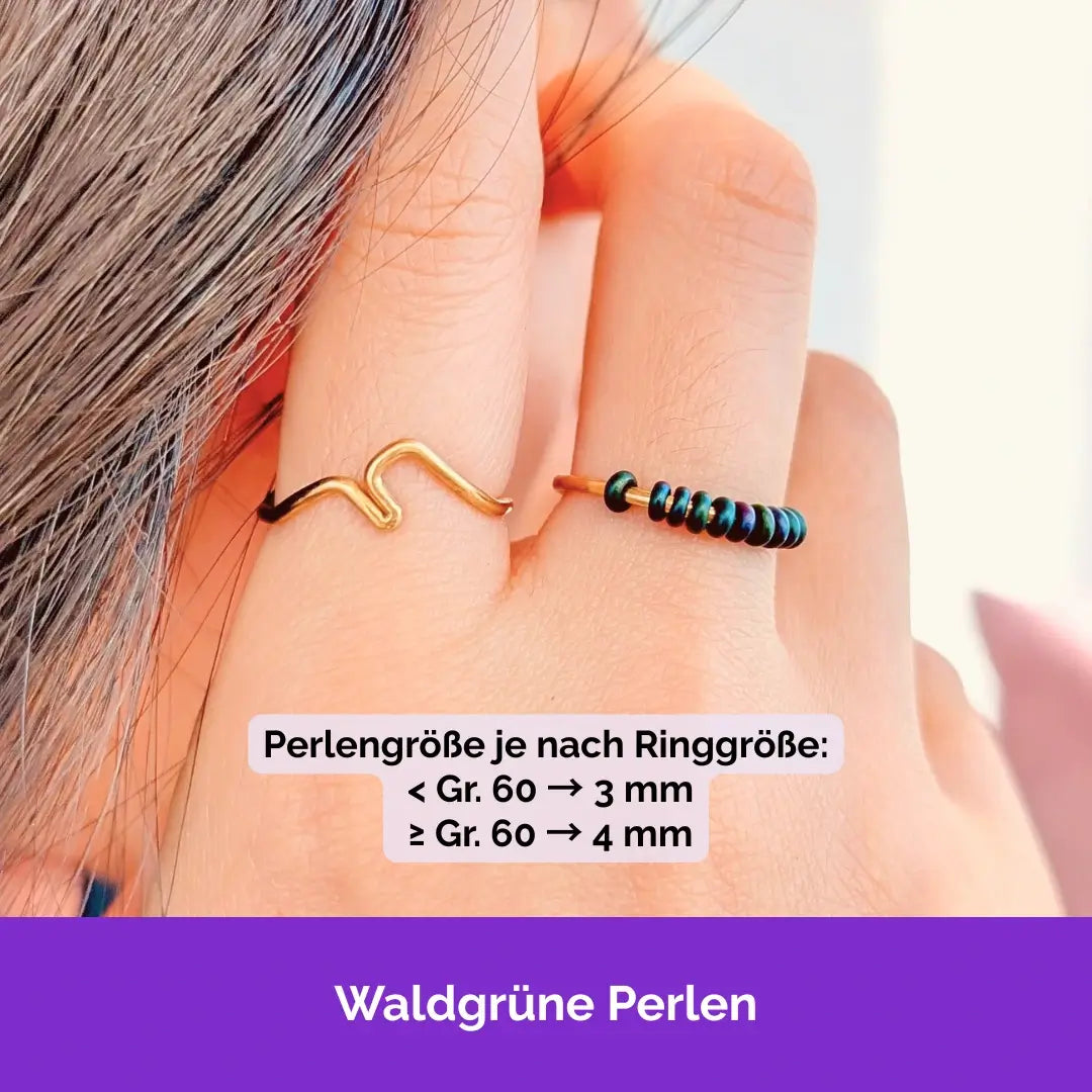 Hochwertiger Anti Stress Ring - Sonderanfertigung mit grünen Perlen
